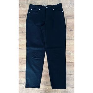 Jones New York Signature Women's Size 8 SOHO Ankle Slimming Effect Jeans Stretch